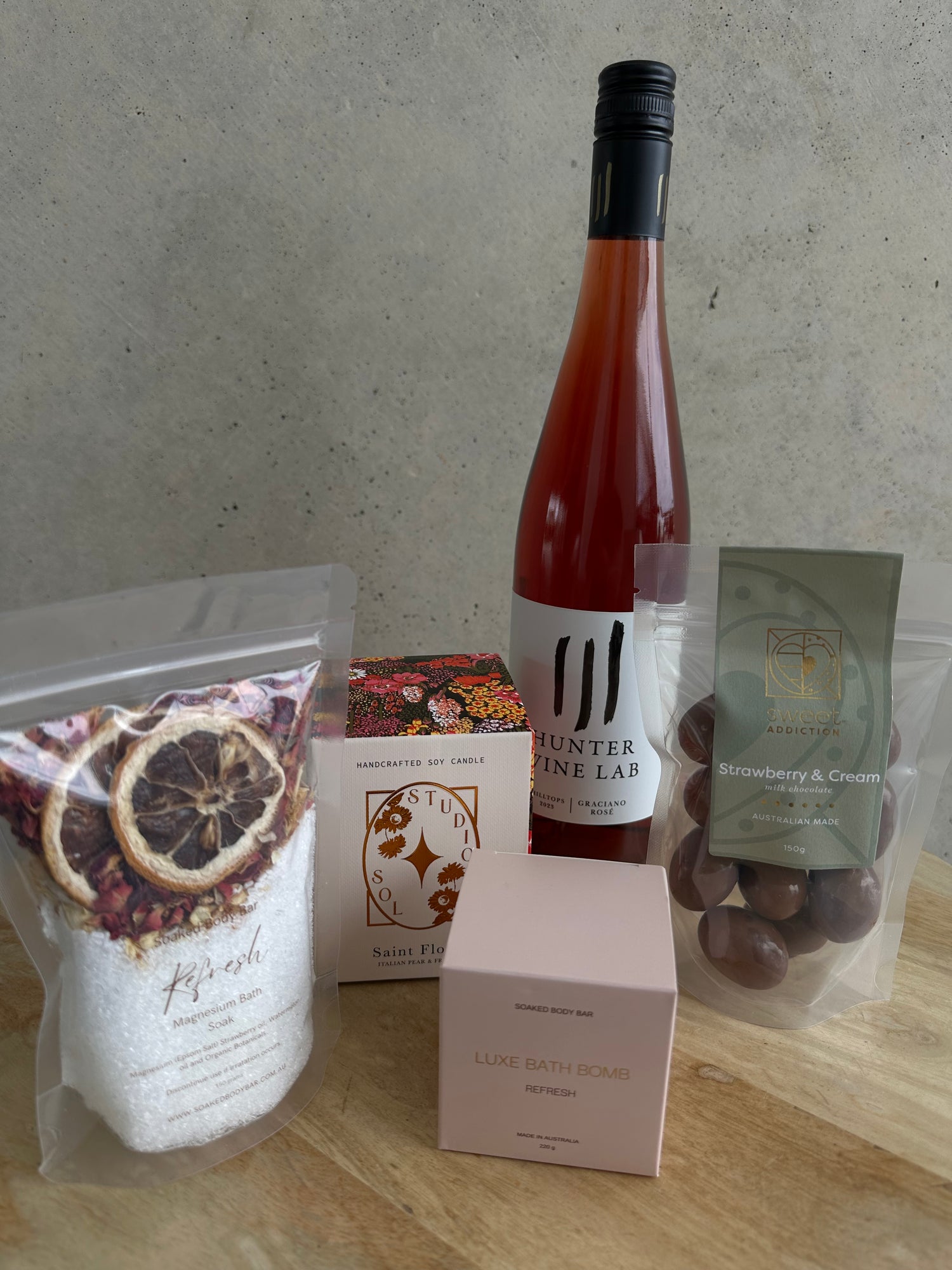 Valentine’s Day Gift Hamper | Luxury Romantic Gifts